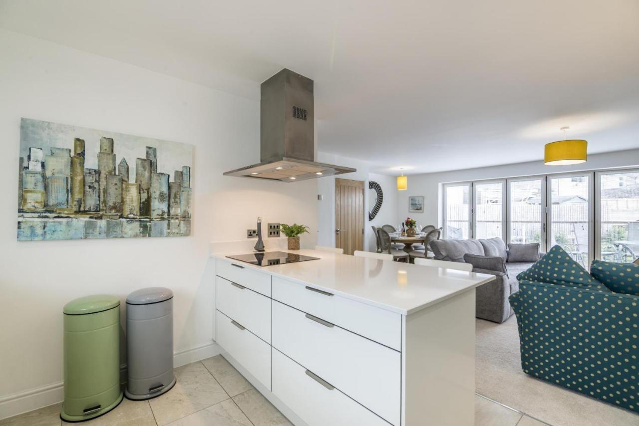Milford Street - 5 Bedroom Luxurious Holiday Home - Saundersfoot Ngoại thất bức ảnh